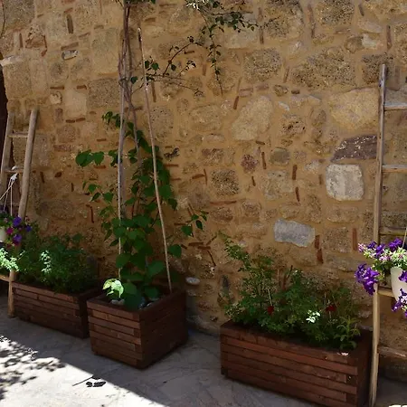 Готель S. Nikolis Historic Boutique Rhodes City