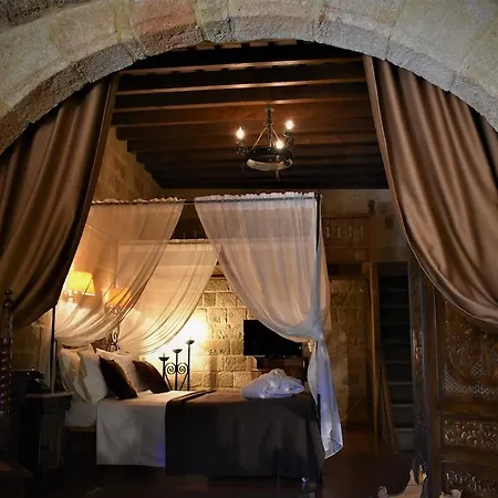 Готель S. Nikolis Historic Boutique Rhodes City