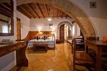Готель S. Nikolis Historic Boutique Rhodes City