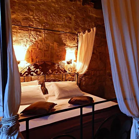 Готель S. Nikolis Historic Boutique Rhodes City