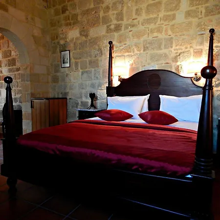 Готель S. Nikolis Historic Boutique 4*